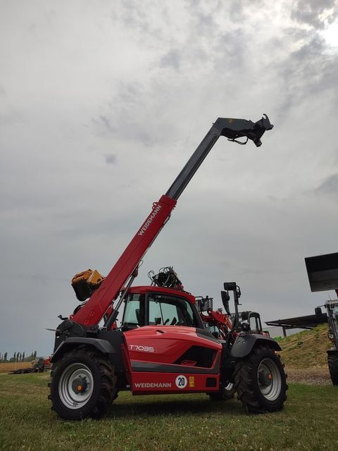 [3379-3404796-15.jpg]