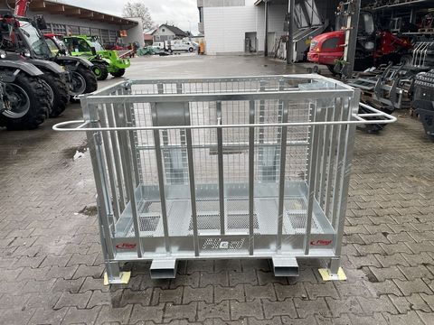 [3379-3418664-15.jpg]