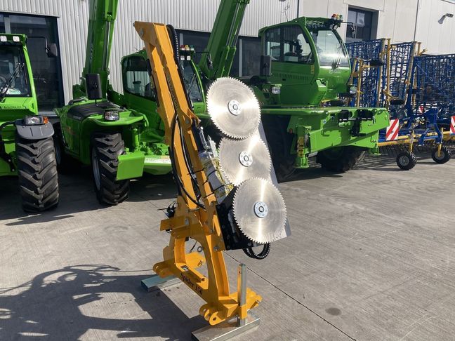 [3379-3477848-0_1.jpg]