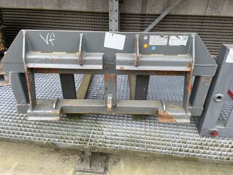 [3379-3480162-4.jpg]