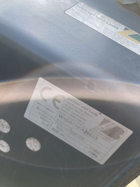 [3379-3483821-4.jpg]