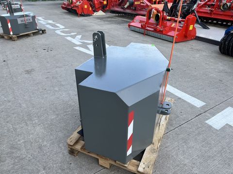 [3379-3839972-5.jpg]