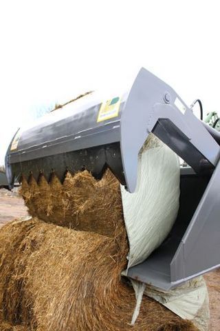 [3379-3849718-6.jpg]