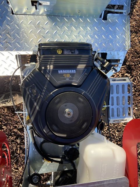 [3379-3872605-14.jpg]