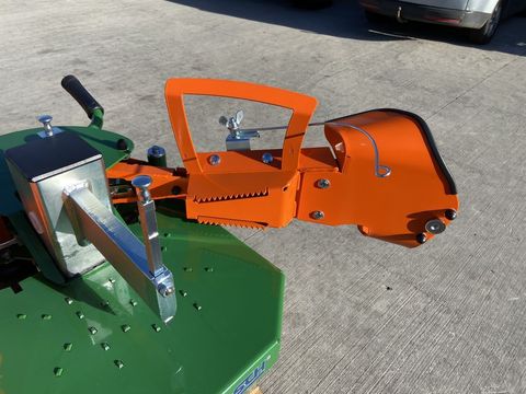 [3379-3905223-9.jpg]