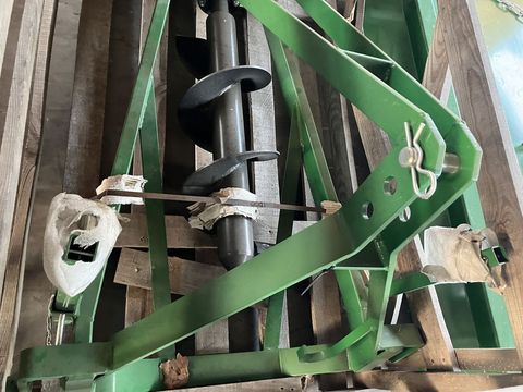 [3379-4028253-6.jpg]