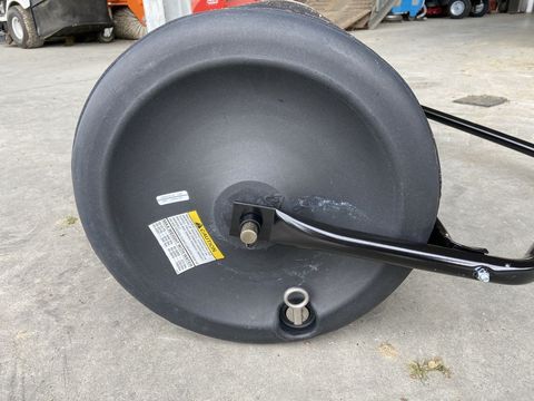 [3379-4039223-1.jpg]