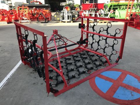 [3379-4103847-3.jpg]