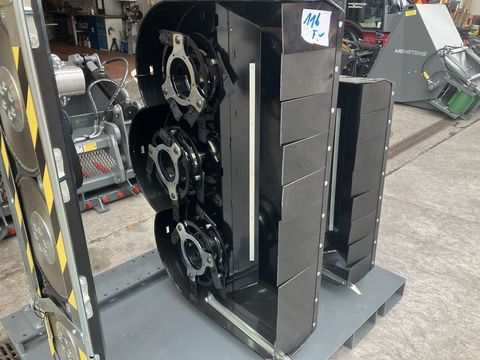 [3379-4189783-4.jpg]