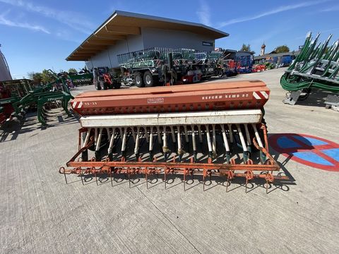 [3379-4498489-4.jpg]