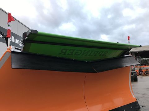 [3379-4580266-7.jpg]