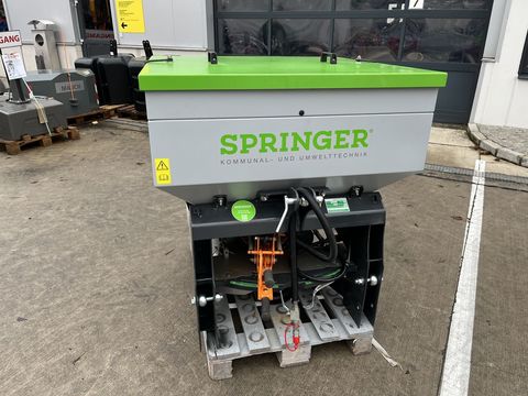 [3379-4924945-1.jpg]