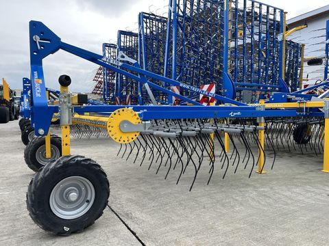 [3379-5287636-1.jpg]