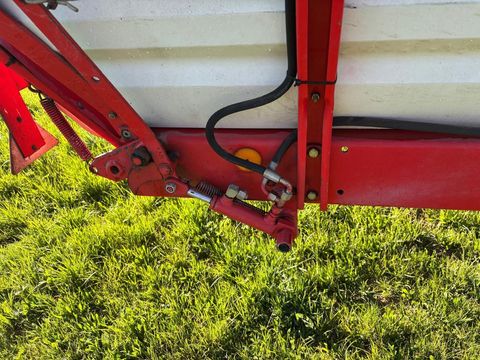 [3379-5563054-11.jpg]