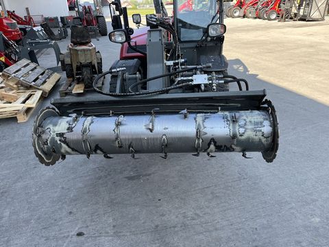 [3379-5606529-2.jpg]