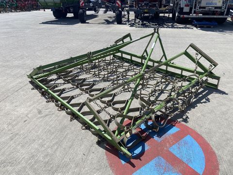 [3379-5667437-3.jpg]