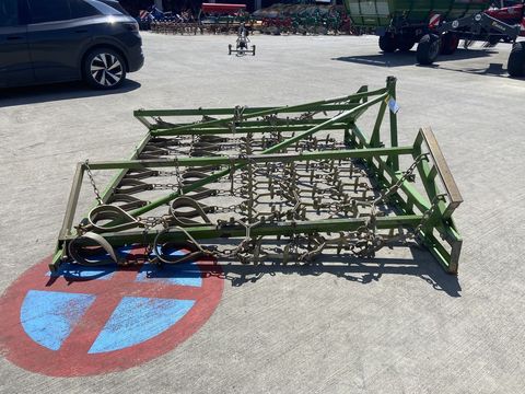 [3379-5667437-4.jpg]