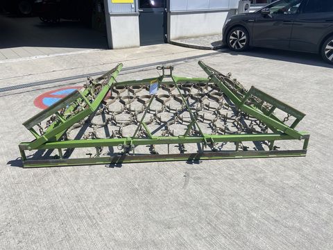 [3379-5667437-5.jpg]