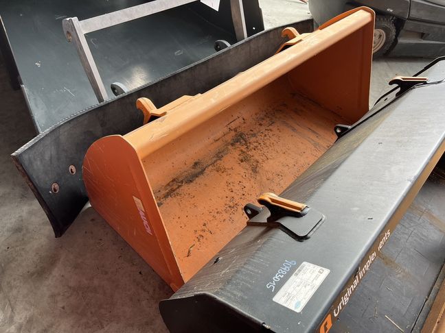 [3379-5766807-0_1.jpg]