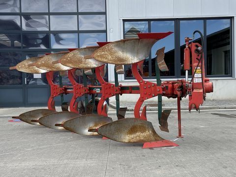 [3379-5942330-0_1.jpg]