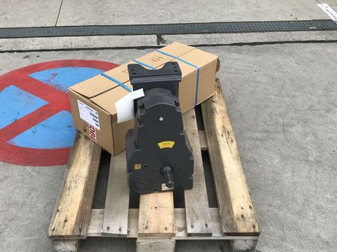 [3379-5970328-0.jpg]