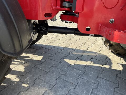 [3379-6075677-12.jpg]