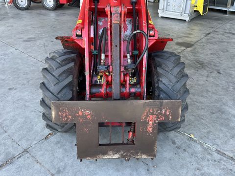 [3379-6110557-1.jpg]