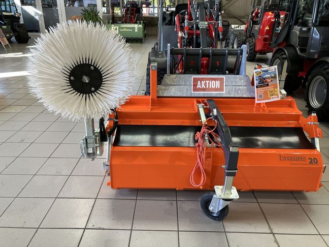 [3379-6181187-0_1.jpg]