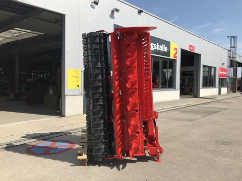 [3379-6255842-7.jpg]