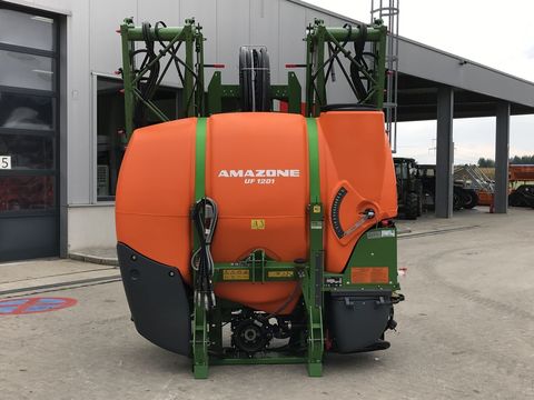 [3379-6256017-7.jpg]