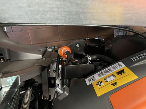 [3379-6293598-5.jpg]