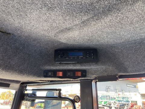 [3379-6325672-11.jpg]