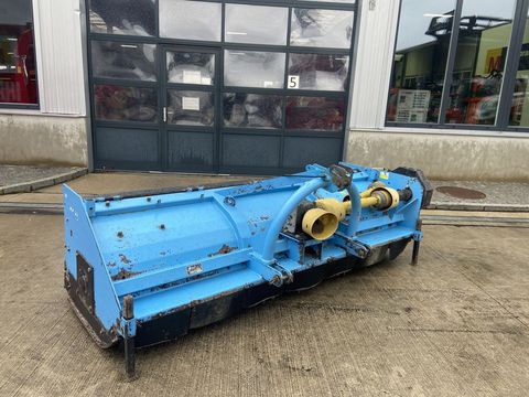 [3379-6376668-0.jpg]