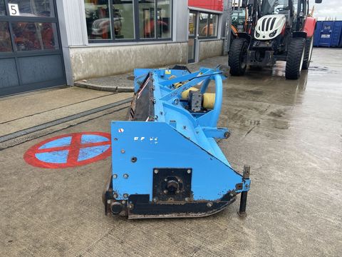 [3379-6376668-1.jpg]