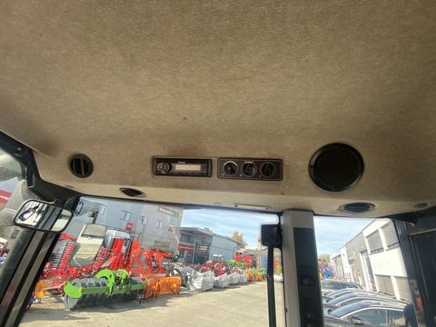 [3379-6395252-12.jpg]