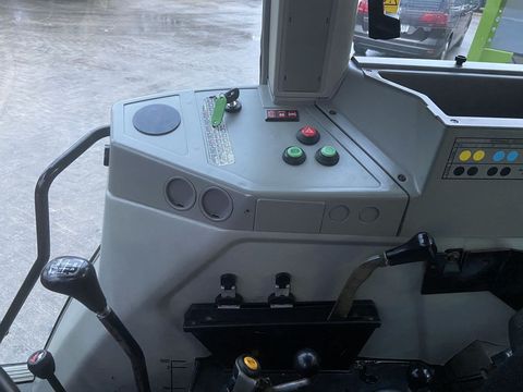 [3379-6492865-11.jpg]