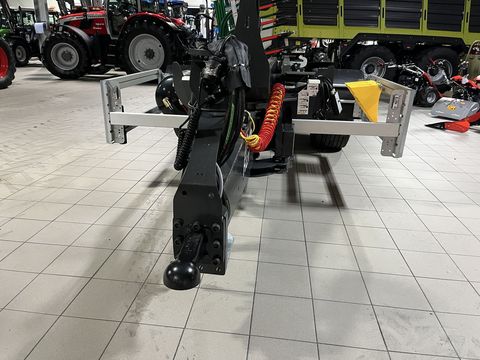 [3379-6492891-11.jpg]