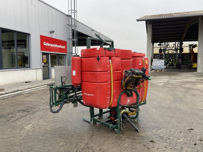 [3379-6495617-0_1.jpg]