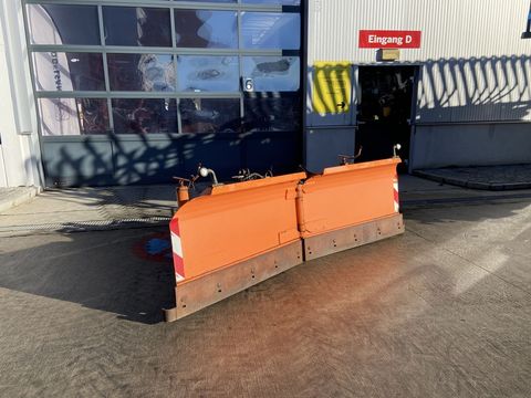 [3379-6518904-0.jpg]