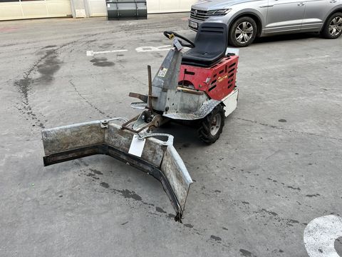 [3379-6538131-2.jpg]