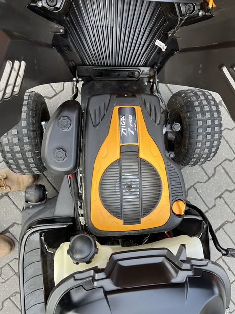 [3379-6538141-11.jpg]