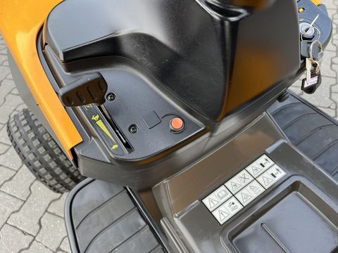 [3379-6538141-8.jpg]