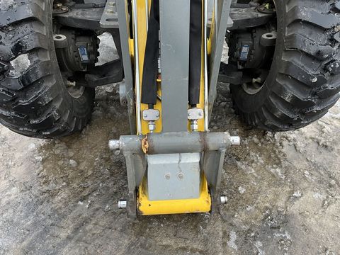 [3379-6614735-13.jpg]