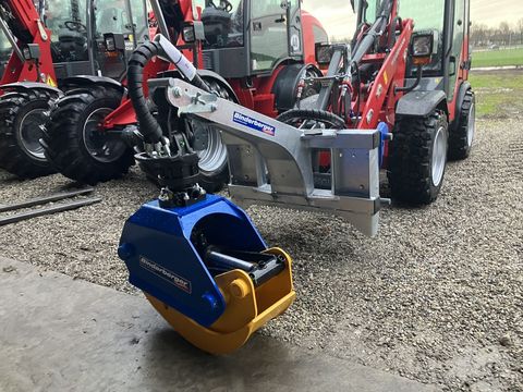 [3379-6642208-0.jpg]