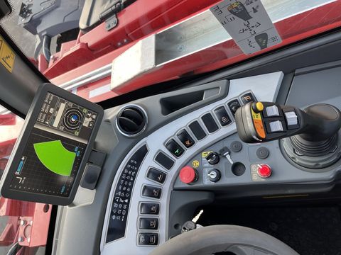 [3379-6646729-3.jpg]