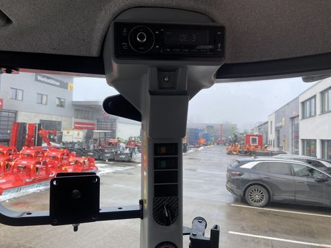 [3379-6653024-12.jpg]