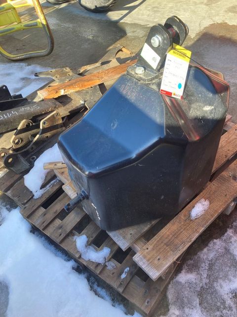 [3379-6660230-4.jpg]