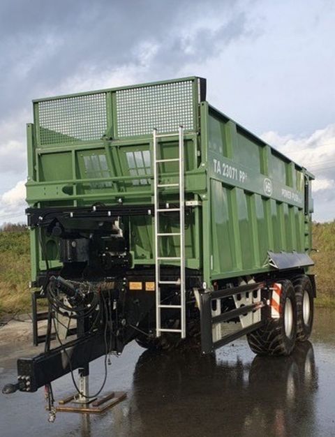 [3379-6664198-0.jpg]