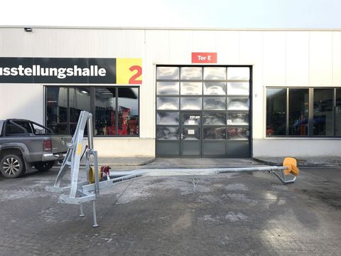 [3379-6666650-0.jpg]