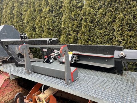 [3379-6667434-0.jpg]